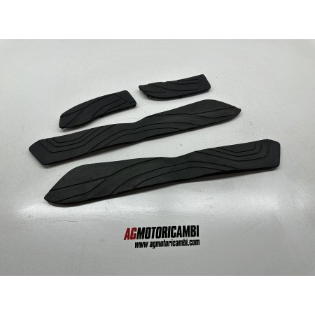 ALFOMBRILLAS DE GOMA PARA ESTRIBERAS SUZUKI BURGMAN 650 2013-2016-2018