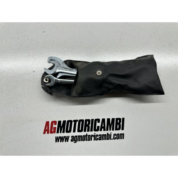 ATRES USE AND MAINTENANCE SUZUKI BURGMAN 650...