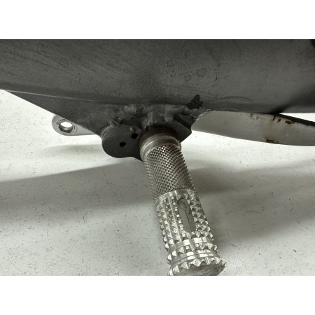 ESTRIBERA FRENO DERECHA KAWASAKI ER-6N 650 2005-2008