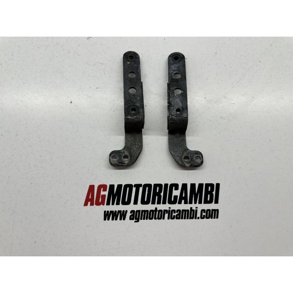 PAIR BRACKETS FRONT FENDER SUPPORT RIGHT LEFT...