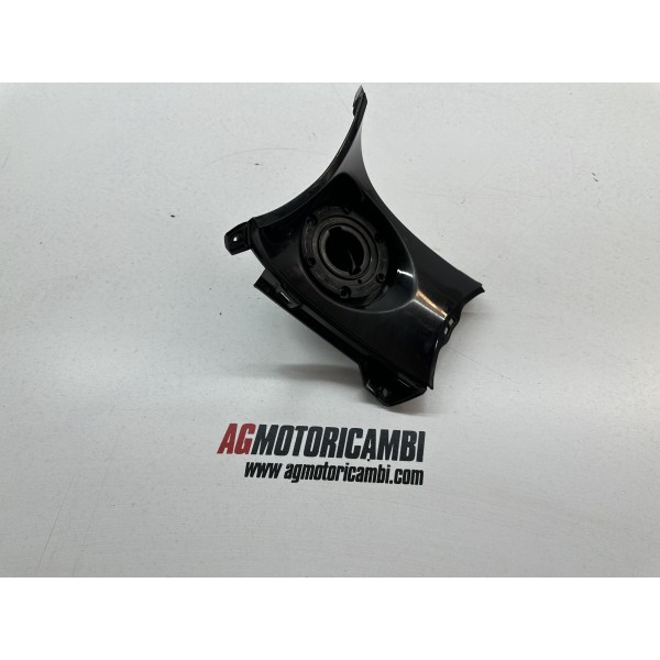 CARENA TAPPO SERBATOIO PIAGGIO BEVERLY 300...