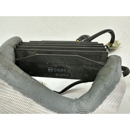 REGULADOR DE VOLTAJE PIAGGIO BEVERLY 300 350 S 2016-2020