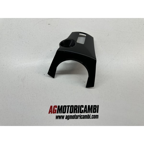 CIERRE CARENADO TRASERO PIAGGIO BEVERLY 300 350...