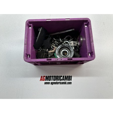 KIT TORNILLOS TORNILLOS PIAGGIO BEVERLY 300 S 2016-2020