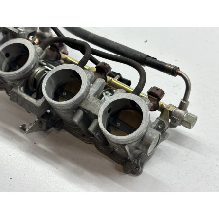 CORPS DE PAPILLON INJECTEURS HONDA CBR 1000 RR 2006-2007