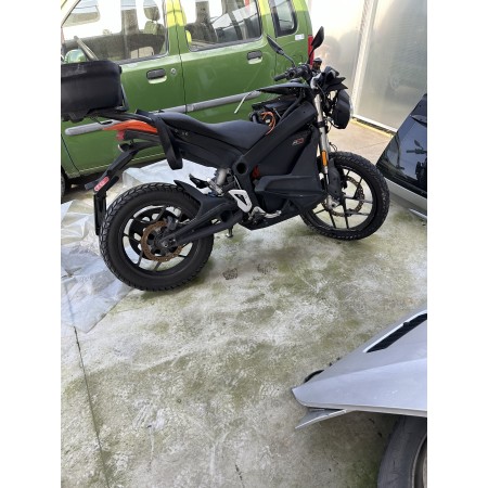 CARENADO TRASERO DERECHO SX ZERO SR 2017-2019