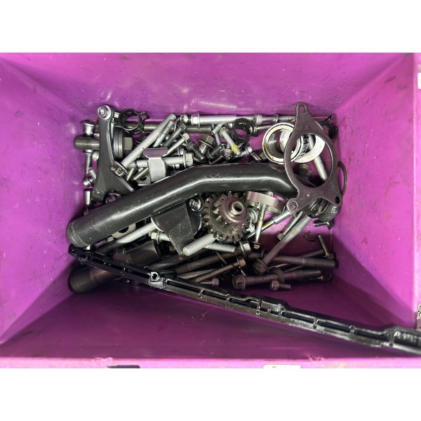 SCREWS ENGINE SCREWS YAMAHA MT07 MT-07 TRACER 7...