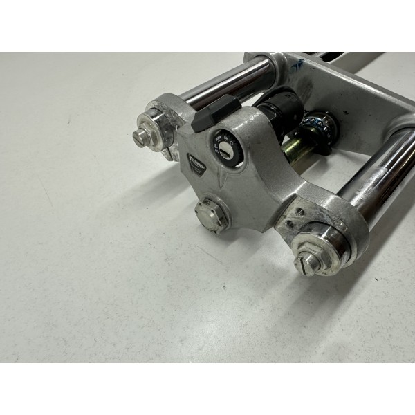 FORCELLA ANTERIORE TRIUMPH SPRINT ST 1050...