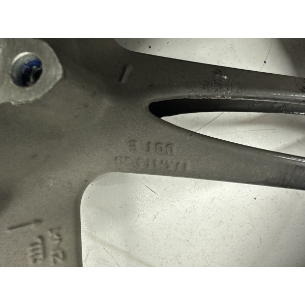 LLANTA DELANTERA TRIUMPH SPRINT ST 1050 2005-2010