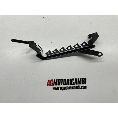 SOPORTE BASTIDOR DELANTERO SOPORTE RELÉ TRIUMPH SPRINT ST 1050 2005-2010