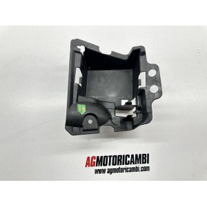COVER BOX BATTERIA TRIUMPH SPRINT ST 1050 2005-2010