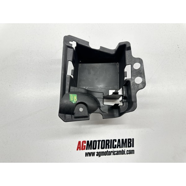 COVER BOX BATTERIA TRIUMPH SPRINT ST 1050...
