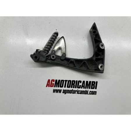 TRIUMPH SPRINT ST 1050 2005-2010 PEDAL TRASERO IZQUIERDO