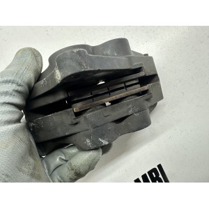 PAAR VORDERE BREMSSÄTTEL TRIUMPH SPRINT ST 1050 2005-2010 2