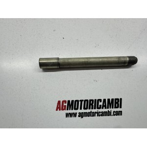 PERNO ASSE RUOTA ANTERIORE TRIUMPH SPRINT ST 1050 2005-2010