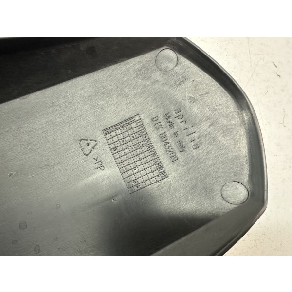 REAR SWINGARM FENDER APRILIA RS4 125 4T 2011-2020