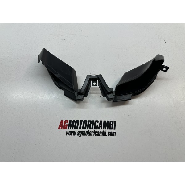 TAPA FARO DELANTERO PLÁSTICO APRILIA RS4 125 4T...