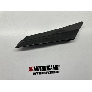 KUNSTSTOFF-RAHMENABDECKUNG LINKS TANK TRIUMPH TIGER 800...