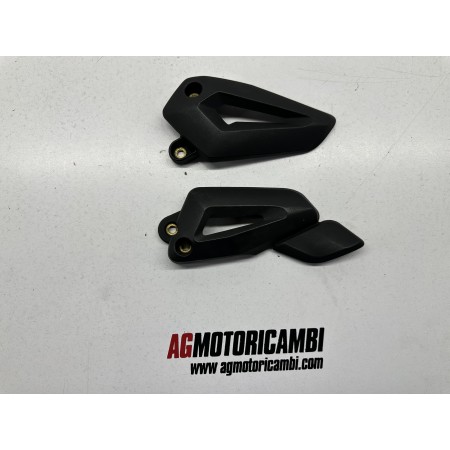 TALONERAS DERECHA IZQUIERDA TRIUMPH TIGER 800 XC 2010-2014