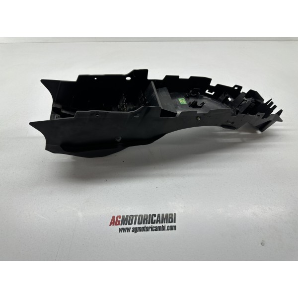 UNTERSCHWANZ-HINTERRADKOTFLÜGEL TRIUMPH TIGER...