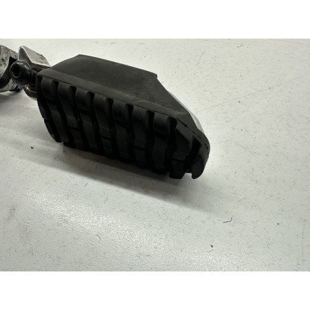 PEDAL DERECHO TRIUMPH TIGER 800 XC 2010-2014