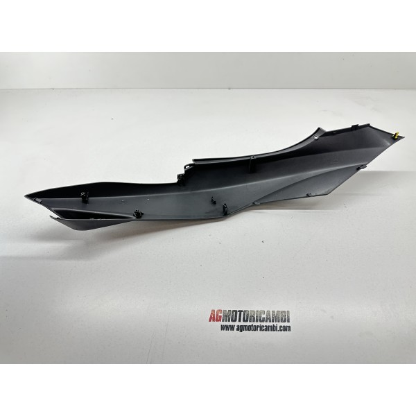 CARENADO TRASERO IZQUIERDO HONDA PCX 125 4T...