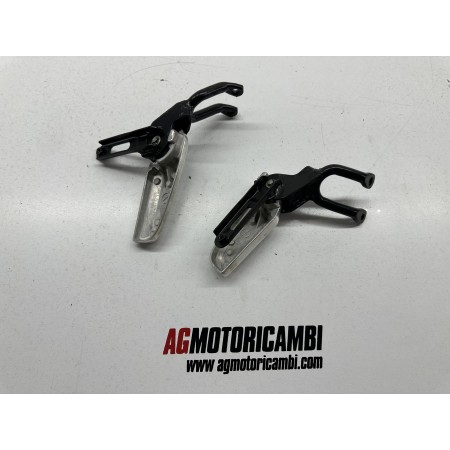 PAAR BEIFAHRERFUSSRASTEN RECHTS LINKS HONDA PCX 125 4T 2014-2016-2018