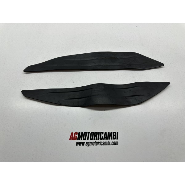 PAIRE DE TAPIS DE SOL DROITE GAUCHE HONDA PCX...