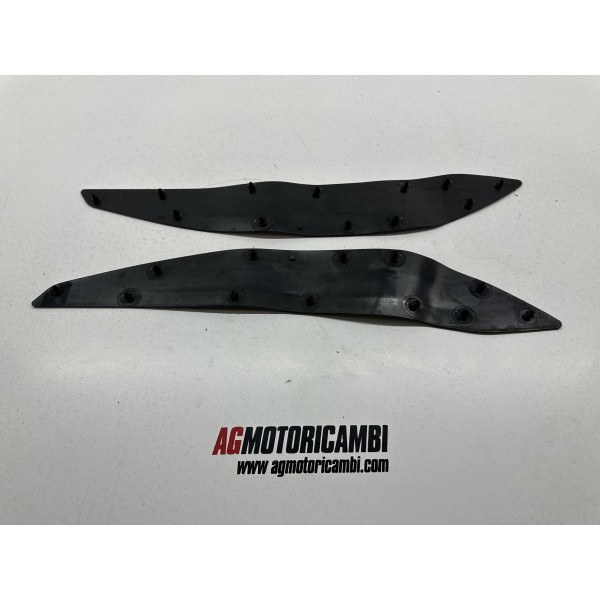 PAIRE DE TAPIS DE SOL DROITE GAUCHE HONDA PCX...