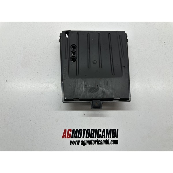 PLASTIC UNDERBODY FOOTBOARD HONDA PCX 125 4T...