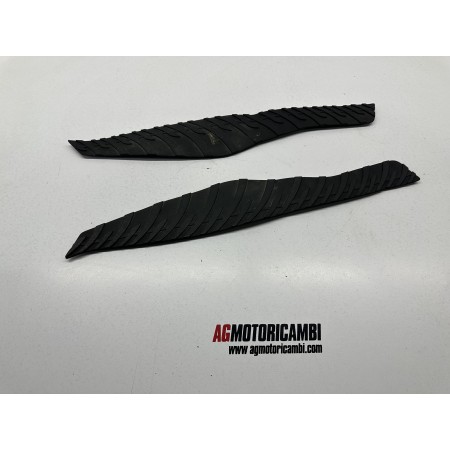 PAR DE ALFOMBRILLAS REPOSAPIÉS MALAGUTI MADISON 3 125 250