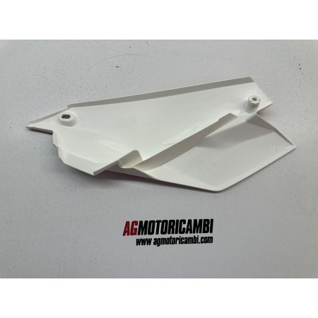RIGHT REAR SIDE FAIRING SWM SM 125 R 2020-2025