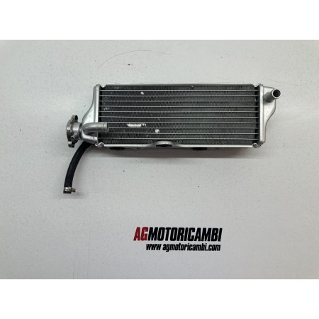 RIGHT RADIATOR SWM SM 125 R 2022-2024-2025