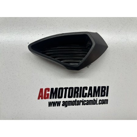 TOMA DE AIRE DELANTERA IZQUIERDA HYOSUNG COMET GT 250 R