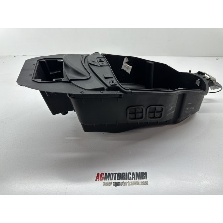 COMPARTIMENTO BAJO MONTURA MALAGUTI MADISON 3 125 250 2007-2012