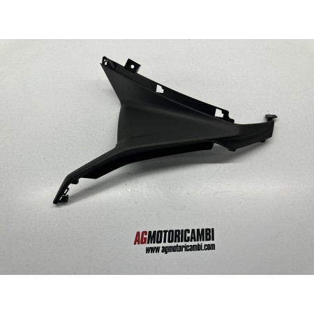 PANNEAU AVANT PLASTIQUE GAUCHE KYMCO XCITING S 400 i TCS 2018-2021-2025