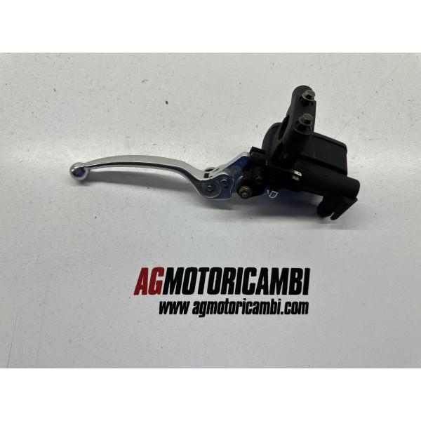 POMPE DE FREIN ARRIERE GAUCHE KYMCO XCITING S...