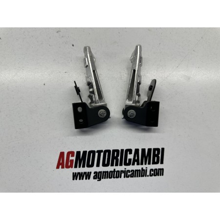 PAIRE DE PÉDALES PASSAGER KYMCO XCITING S 400 i TCS 2018-2021-2025