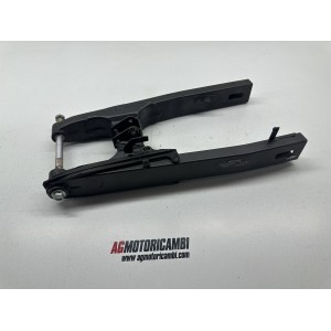 FORCELLONE POSTERIORE HONDA CBF 600 2004-2006 PC38A