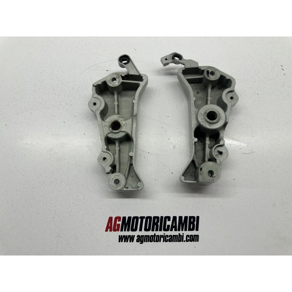 STAFFA SUPPORTO PEDANA DX SX HONDA CBF 600...