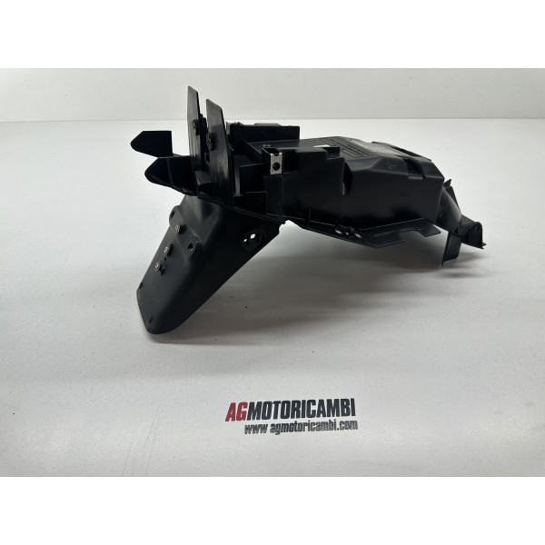 PORTE-PLAQUE GARDE-BOUE ARRIERE HONDA CB 500...