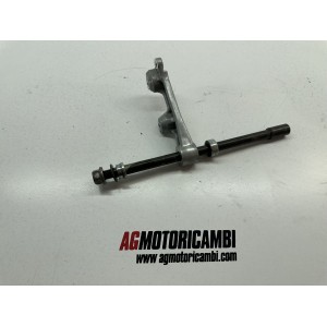 AXE DE ROUE ARRIÈRE YAMAHA BT 1100 BULLDOG 2002-2006