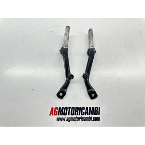 REPOSE-PIEDS ARRIÈRE DROIT GILERA RUNNER FXR 125 180 2T