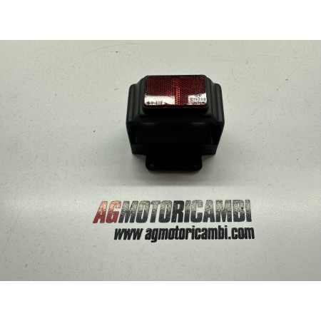 HINTERE KENNZEICHENLEUCHTE ABDECKUNG SUZUKI DR 600 1986-1989