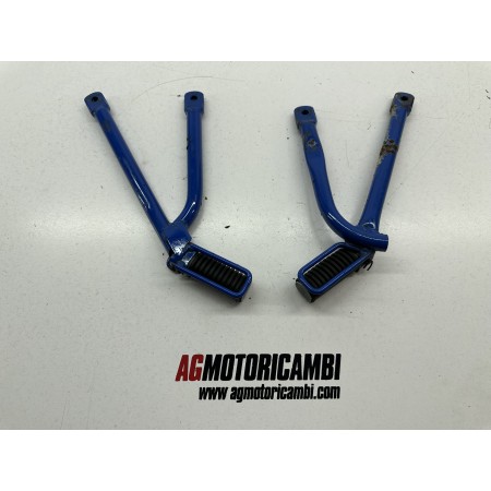 PAR DE PEDALES TRASEROS DERECHOS SUZUKI DR 600 1986-1989