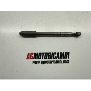 FRONT WHEEL AXLE PIN SUZUKI DR 600 1986-1989