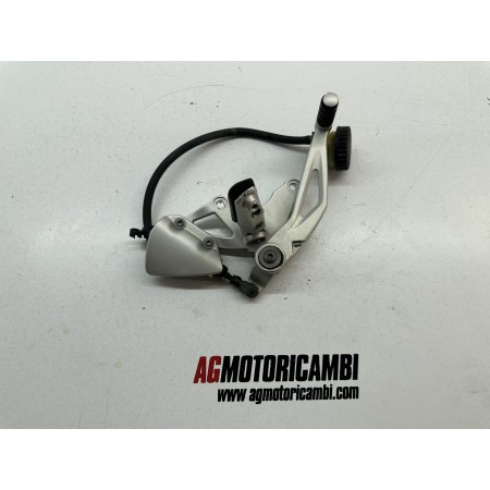 FUSSSTÜTZE RECHTS BREMSE BMW R 1200 R1200R K27 2006-2011