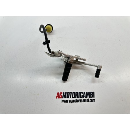 FUSSSTÜTZE RECHTS BREMSE BMW R 1200 R1200R K27 2006-2011