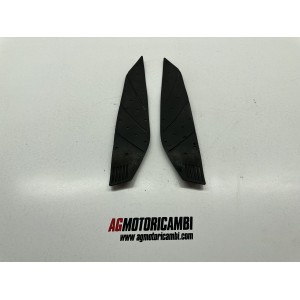 COPPIA TAPPETTINI PEDANA YAMAHA X-MAX XMAX 250 2007-2009