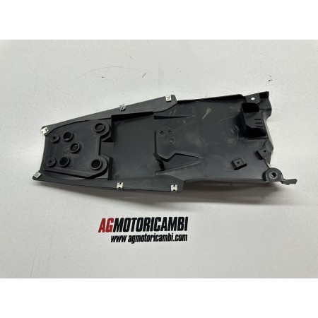 KUNSTSTOFF-UNTERBODEN BENELLI BN 125 2018-2022